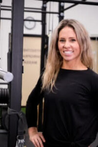 elyse-waters-physiotherapist-at Team Rehab in Amherstburg Ontario